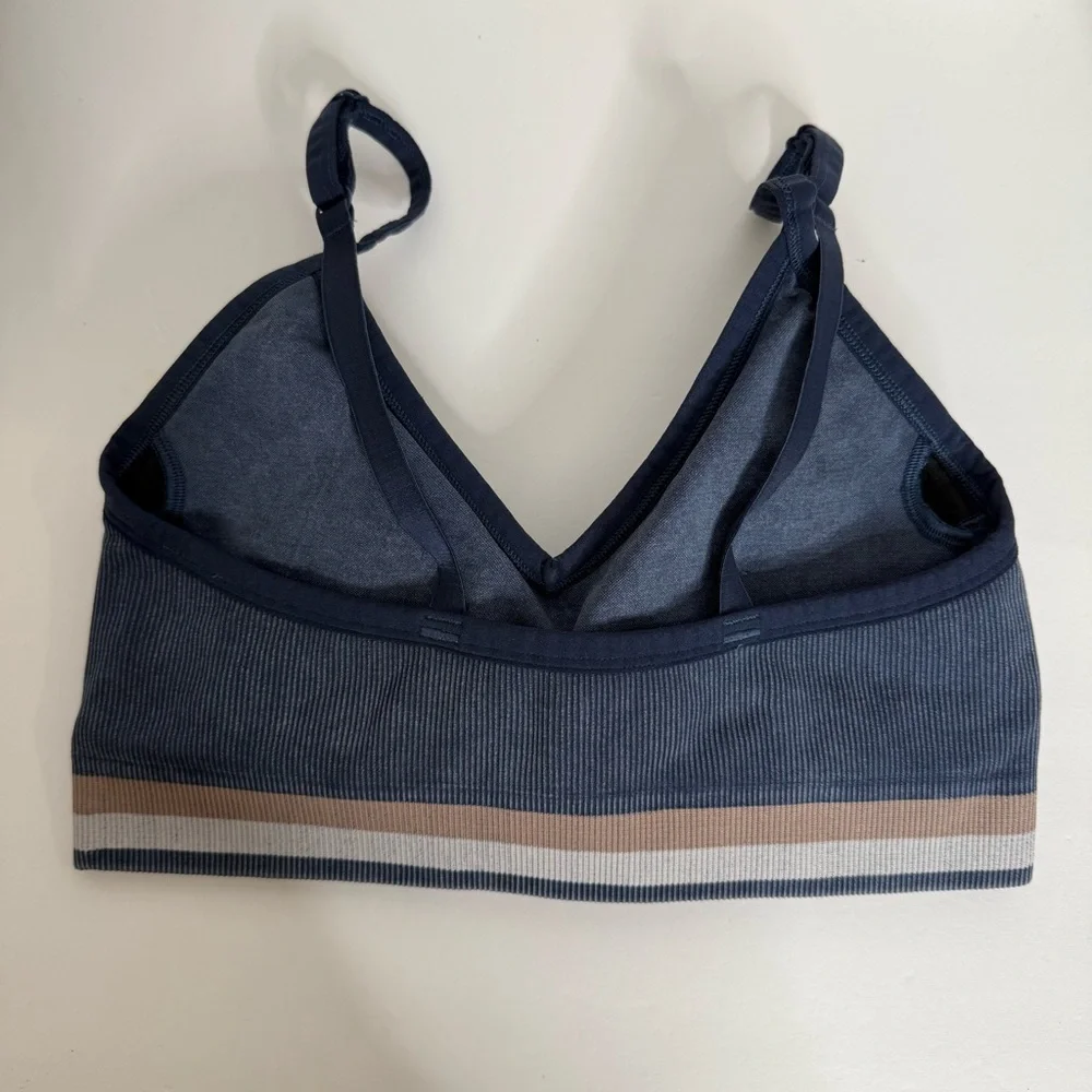 Spanx Women's Seamless Navy Blue Bralette Size Medium